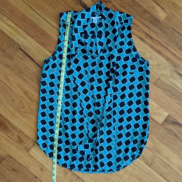 Halogen sleeveless top - Picture 5 of 7